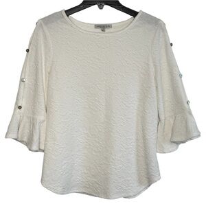 Green Envelope | Cream Jacquard Knit Ruffle Button Detail Sleeve Blouse Shirt